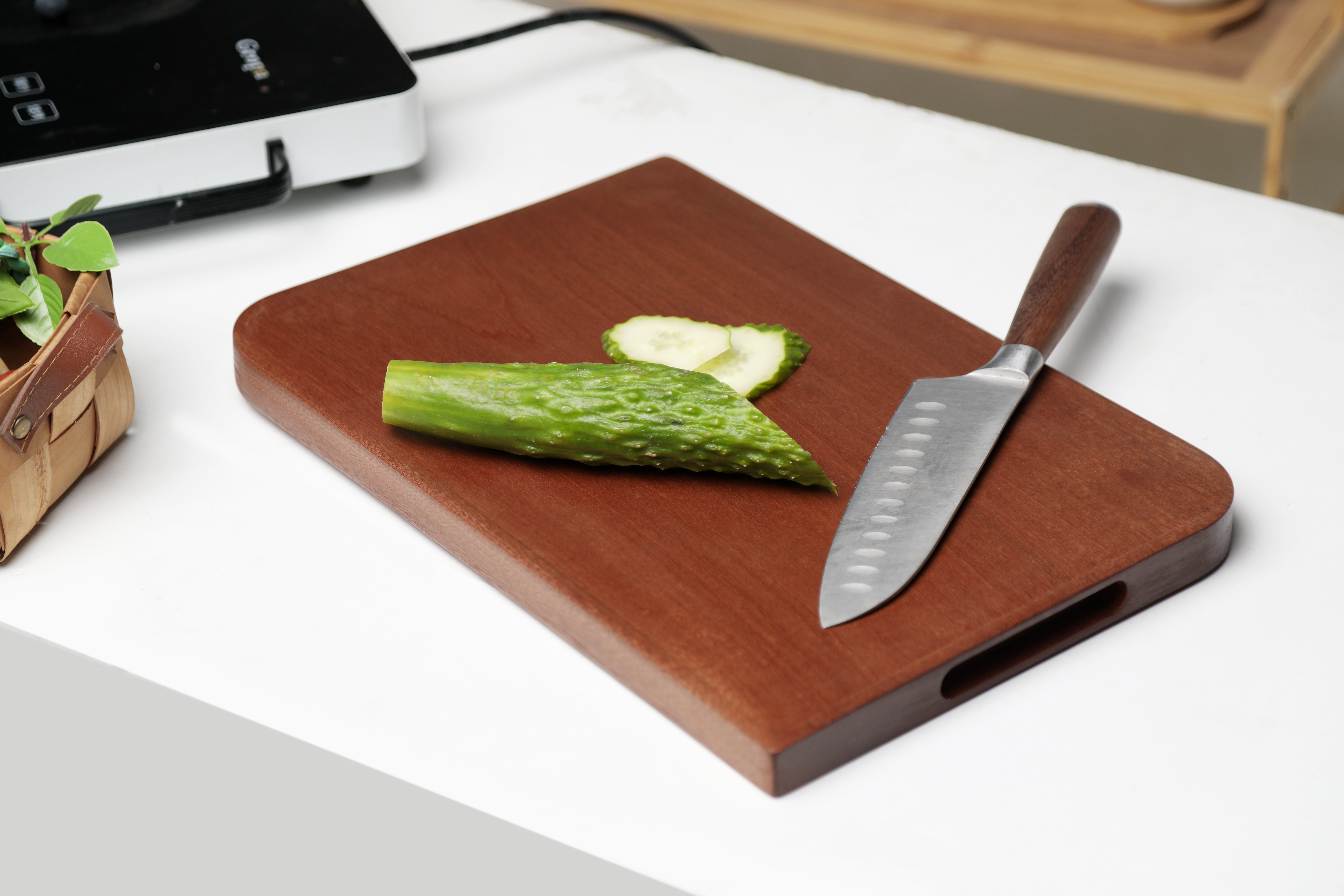 Irregular Wooden Cutting board With Built-in Hand Grips