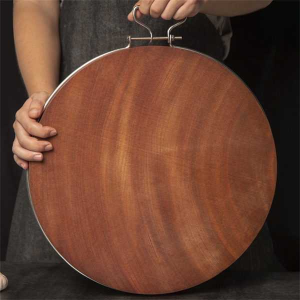 Round Wooden Cutting Board with Stainless Steel Handle