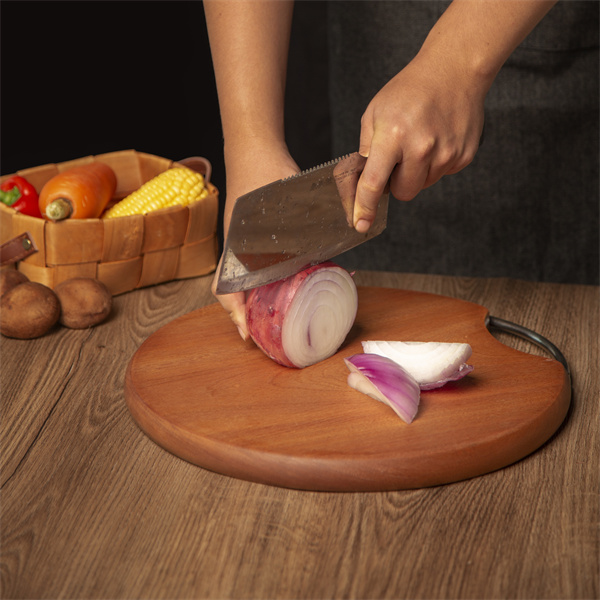 Round Wooden Chopping Board with Arc Metal Handle