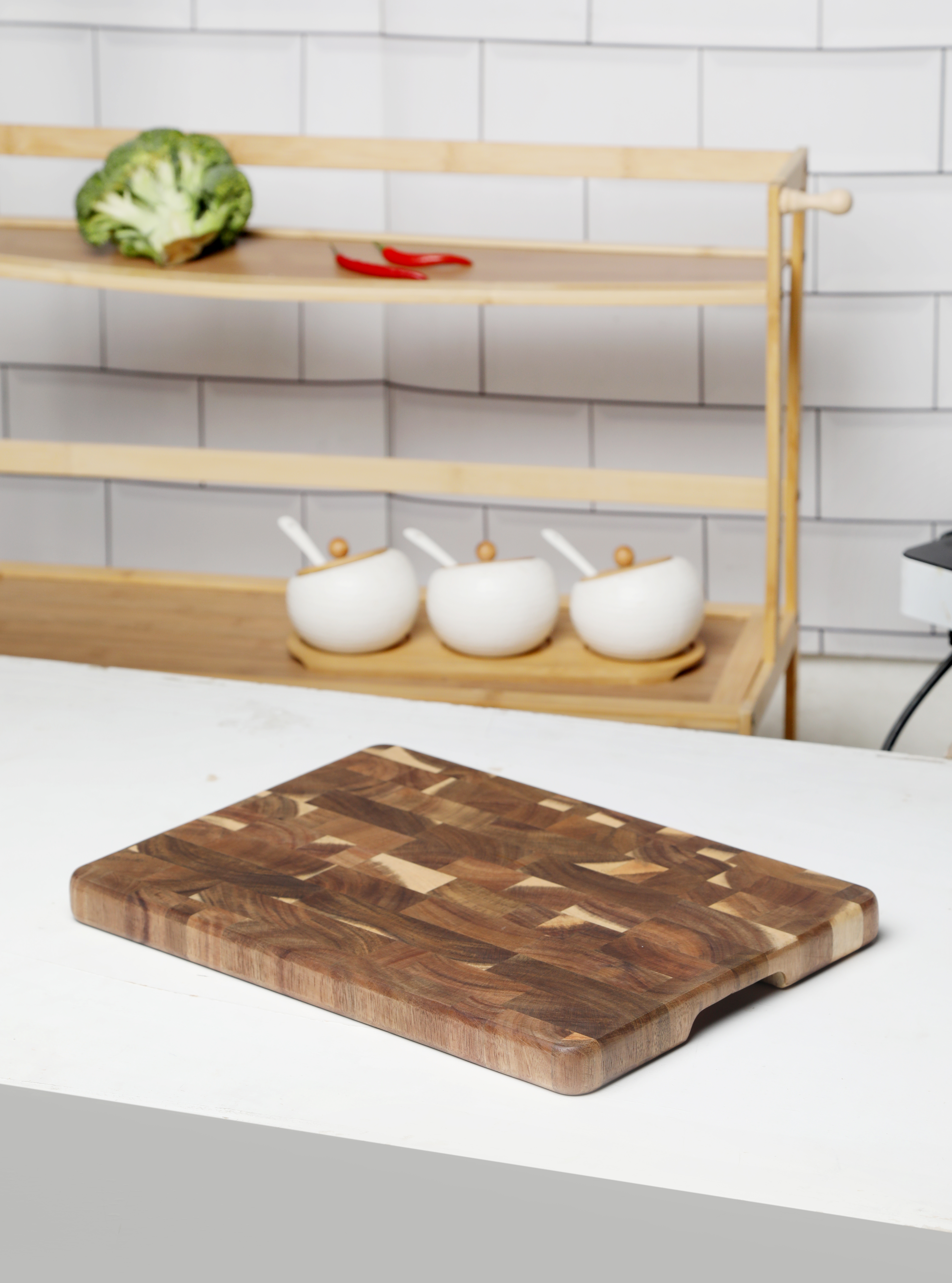 Acacia Wood Cutting board With Built-in Hand Grips